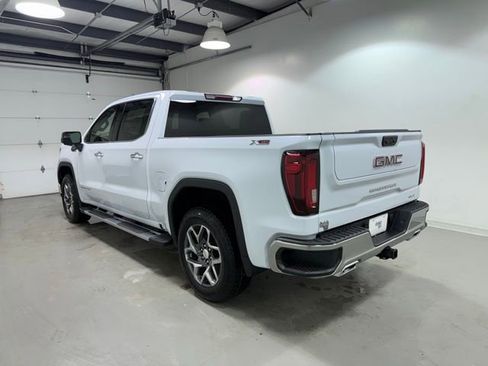 New 2026 GMC Sierra 1500 SLT w/ SLT Premium Package AWD/4WD image 5