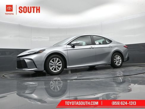 New 2026 Toyota Camry LE w/ Convenience Package FWD image 42