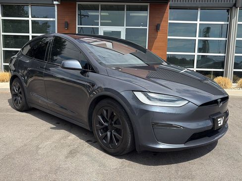 Used 2022 Tesla Model X AWD/4WD image 2