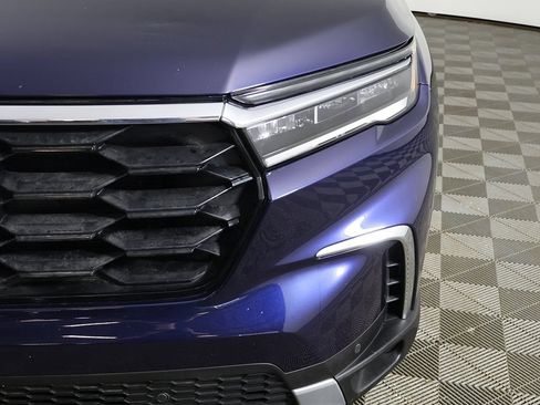 Used 2023 Honda Pilot Elite image 19