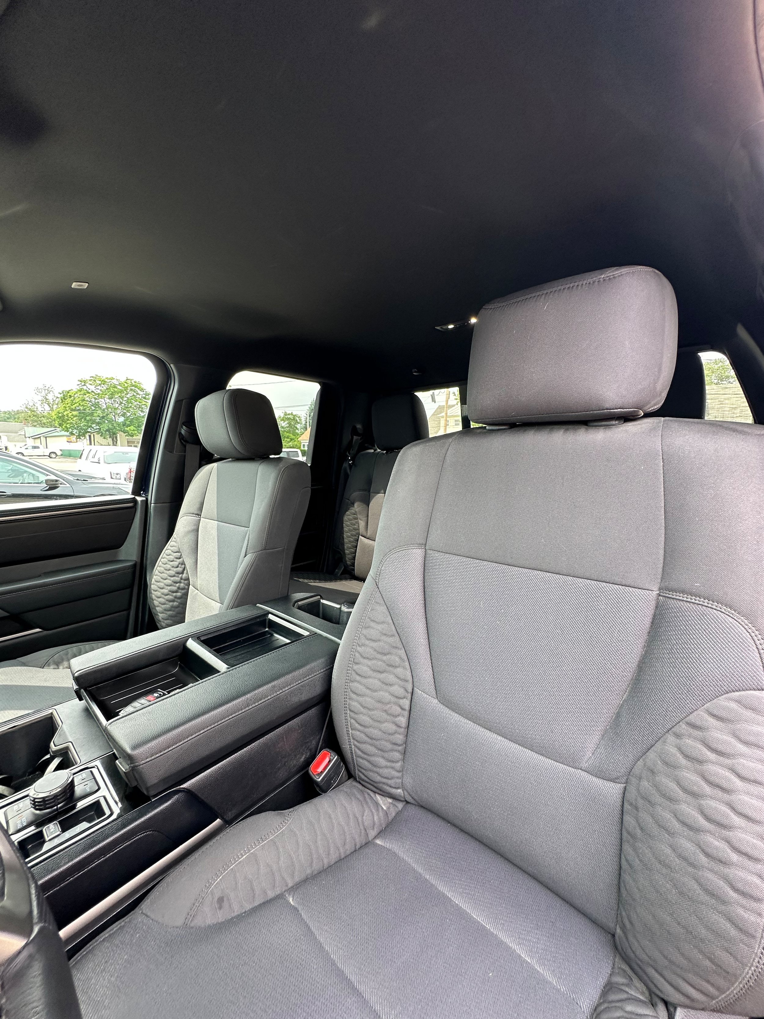 Used 2025 Toyota Tundra SR5 w/ TRD Off-Road Package AWD/4WD image 13