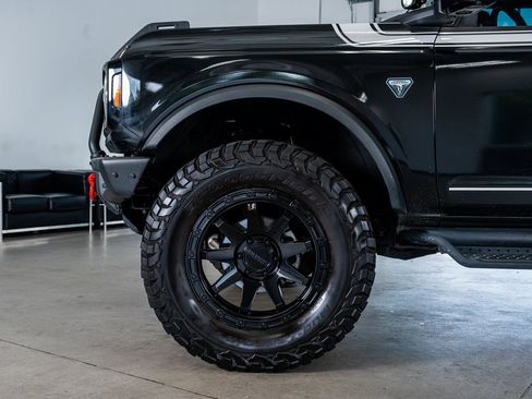 Used 2021 Ford Bronco First Edition image 9