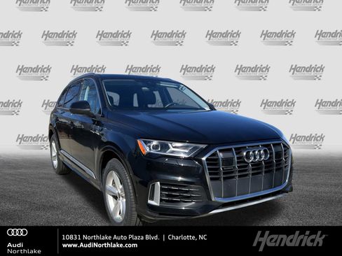 Used 2023 Audi Q7 3.0T Premium w/ Convenience Package image 1