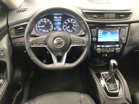 Used 2017 Nissan Rogue SL w/ SL Premium Package image 22