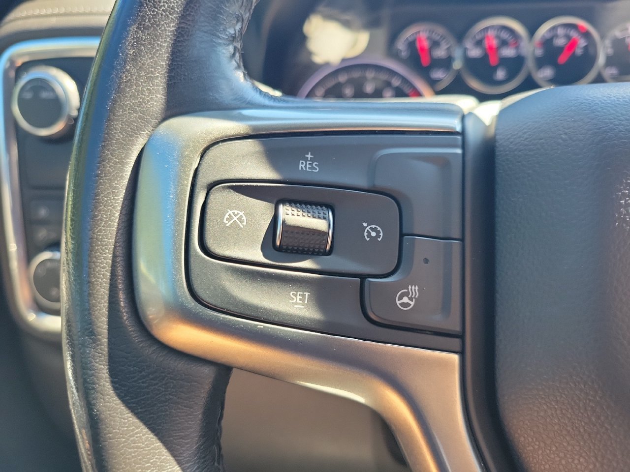 Used 2020 Chevrolet Silverado 1500 RST w/ All-Star Edition RWD image 18