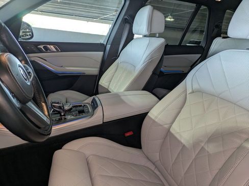 Used 2023 BMW X5 xDrive45e w/ Executive Package image 19