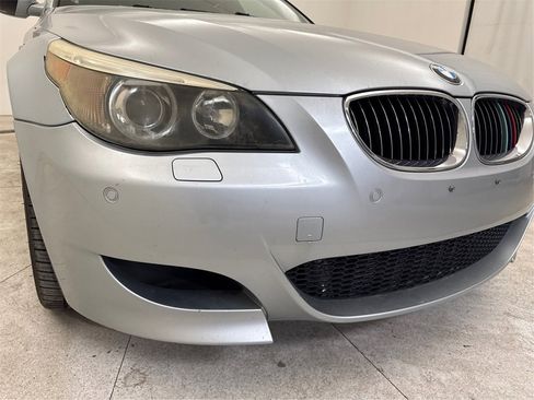 Used 2006 BMW M5 image 11