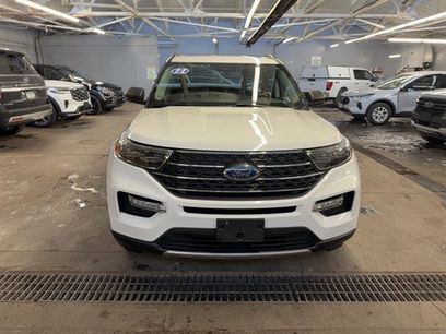 Certified 2022 Ford Explorer XLT w/ Equipment Group 202A
