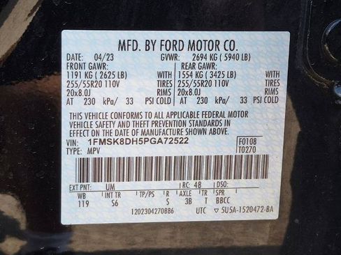 Certified 2023 Ford Explorer XLT w/ Equipment Group 202A AWD/4WD image 31