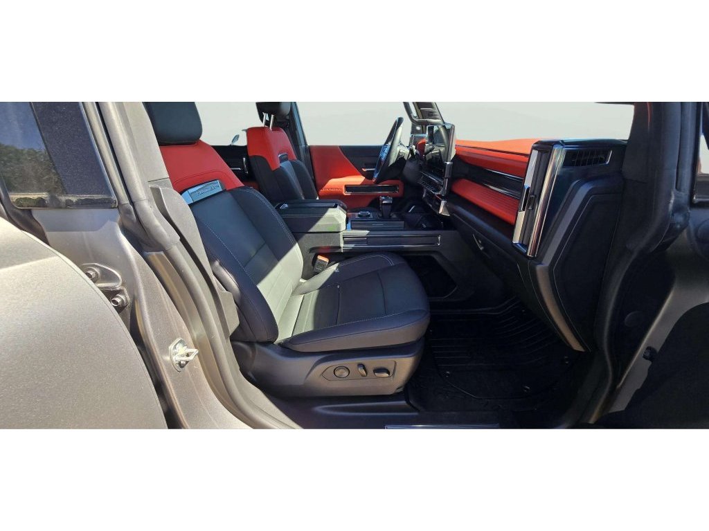 Used 2026 GMC Hummer EV 3X w/ Carbon Fiber Edition Package AWD/4WD image 31