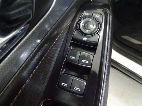 Used 2020 Chevrolet Traverse Premier w/ Redline Edition AWD/4WD image 10