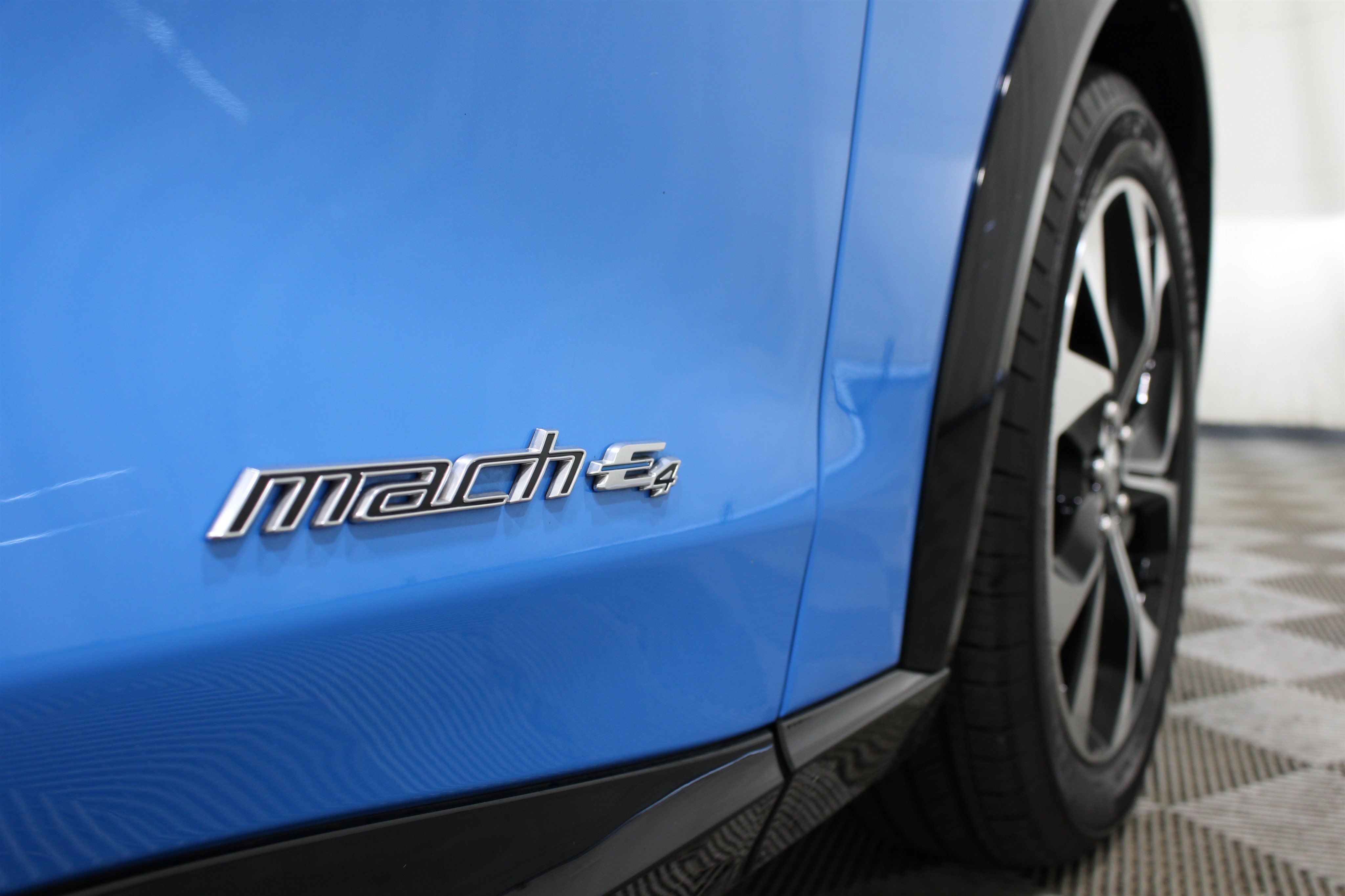 Used 2023 Ford Mustang Mach-E Premium AWD/4WD image 30