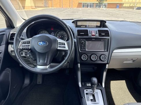 Used 2015 Subaru Forester 2.5i Limited AWD/4WD image 18