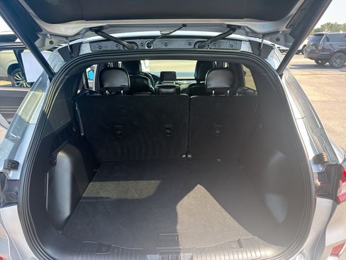 Used 2024 Ford Escape ST-Line FWD image 8