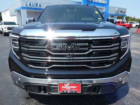 Certified 2026 GMC Sierra 1500 SLT w/ SLT Premium Plus Package AWD/4WD image 10
