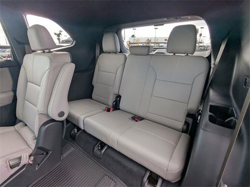 New 2026 GMC Acadia Elevation w/ Elevation Premium Package image 17