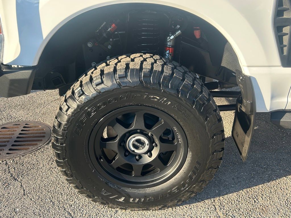 New 2026 Ford F250 XLT w/ XLT Premium Package AWD/4WD image 22