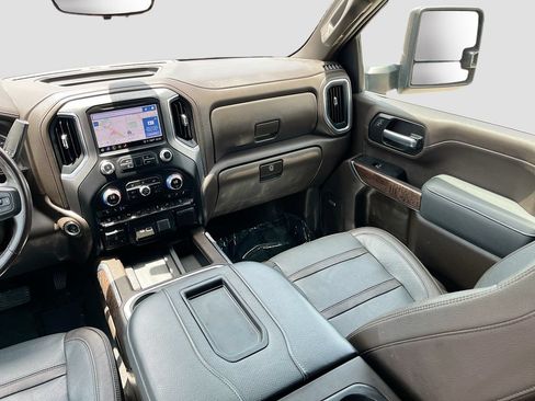 Used 2021 GMC Sierra 3500 Denali w/ Denali Ultimate Package AWD/4WD image 25