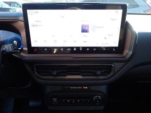 Used 2025 Ford Bronco Sport Outer Banks w/ Outer Banks Tech Package+ image 28