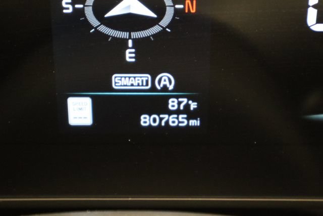 Used 2023 Kia Sportage X-Line w/ X-Line Premium Package AWD/4WD image 40