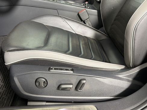 Used 2023 Volkswagen Arteon SEL Premium AWD/4WD image 12