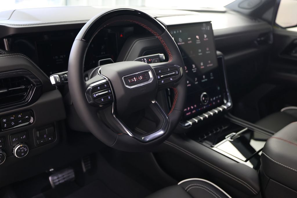 Used 2026 GMC Yukon AT4 Ultimate AWD/4WD image 22