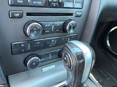 Used 2013 Ford Mustang GT Premium w/ Security Pkg RWD image 20