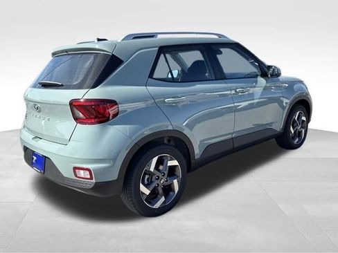 New 2026 Hyundai Venue SEL image 5