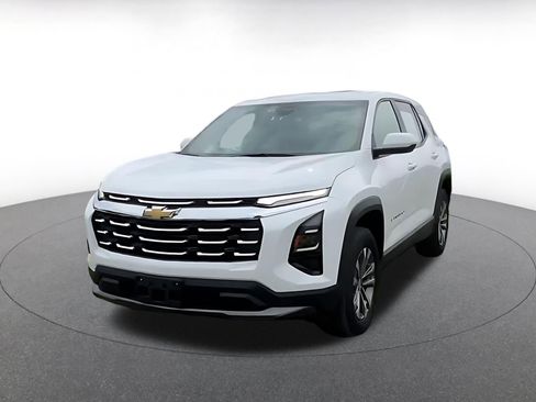 Used 2025 Chevrolet Equinox LT FWD image 7