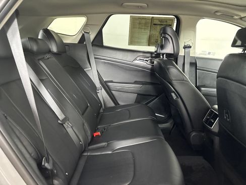 Used 2026 Kia Sportage EX w/ EX Panorama Roof Package FWD image 29