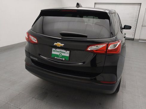 Used 2020 Chevrolet Equinox LS w/ LS Convenience Package FWD image 7