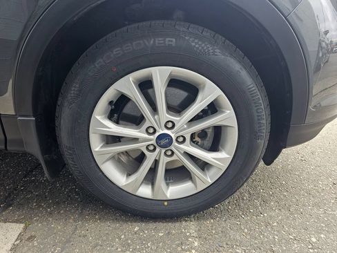 Used 2019 Ford Escape SEL AWD/4WD image 8