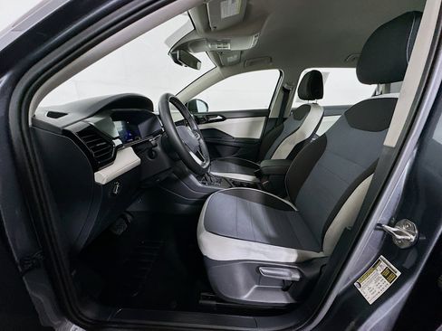 Used 2025 Volkswagen Taos S image 13