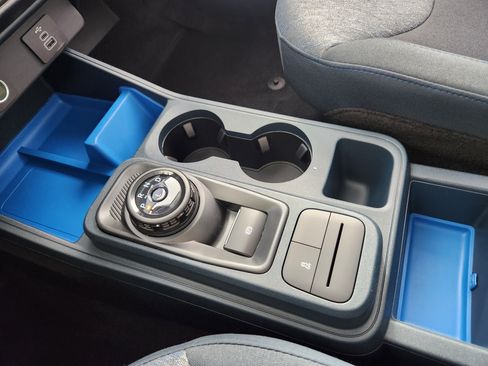 New 2026 Ford Maverick XLT image 25