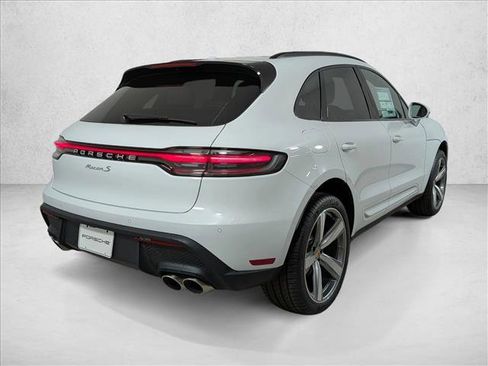 New 2026 Porsche Macan S image 9