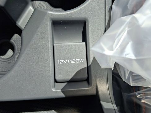 New 2026 Subaru Crosstrek 2.5i Limited AWD/4WD image 14