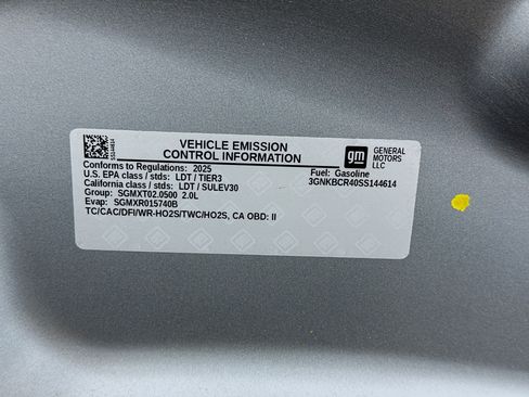 Used 2025 Chevrolet Blazer LT FWD image 20
