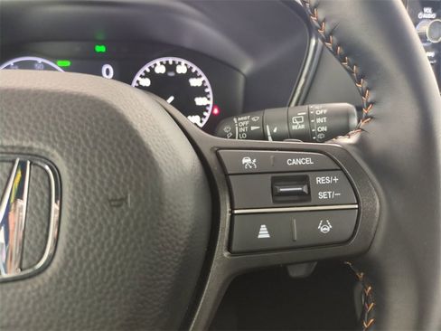 Used 2025 Honda CR-V Sport-L image 33
