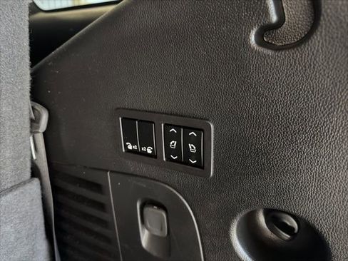 Used 2018 Chevrolet Tahoe LT image 20