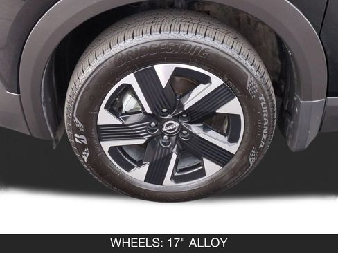 Used 2025 Nissan Kicks SR FWD image 11