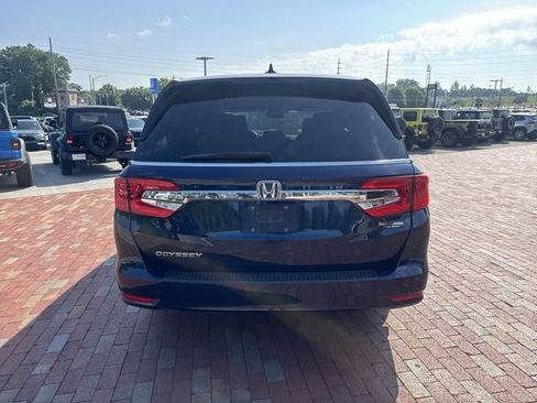 Used 2018 Honda Odyssey EX image 13