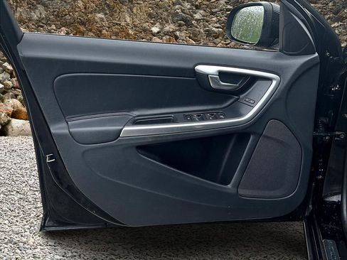 Used 2015 Volvo S60 T5 Premier image 21