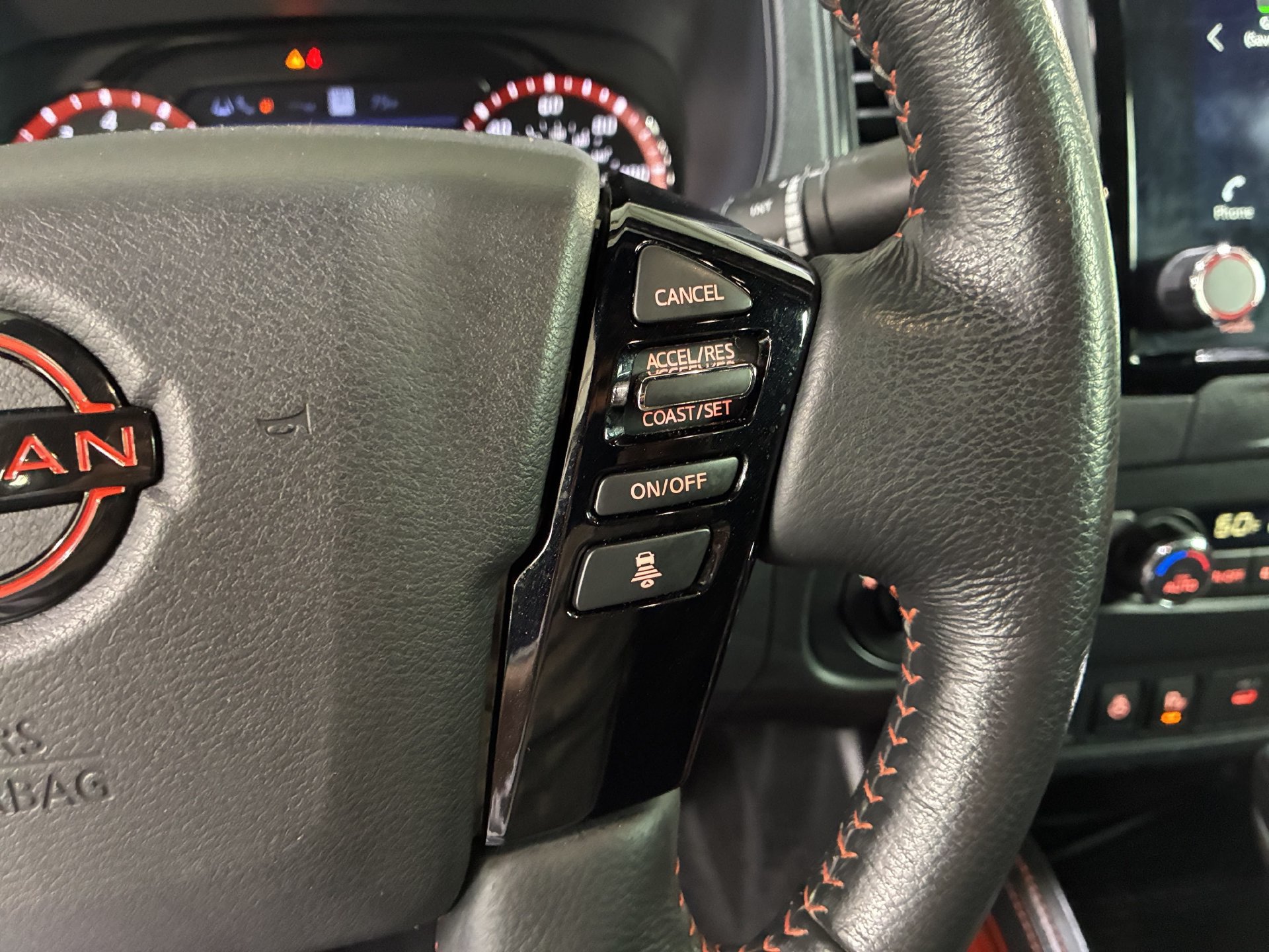 Used 2023 Nissan Frontier PRO-4X w/ Pro Convenience Package AWD/4WD image 18
