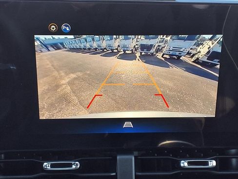 New 2026 Chevrolet Equinox LT w/ Convenience Package II image 12