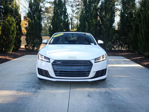Used 2016 Audi TT 2.0T w/ Technology Package image 3
