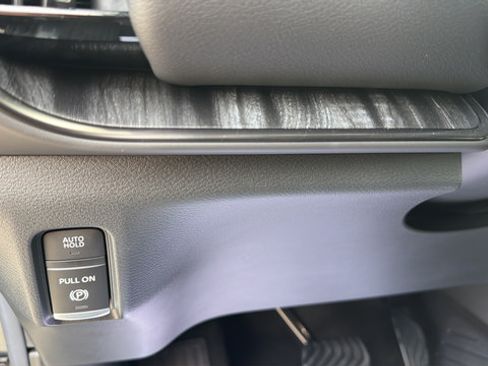 Used 2025 Nissan Armada PRO-4X AWD/4WD image 20