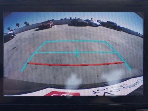 Certified 2024 Toyota Sienna LE image 24