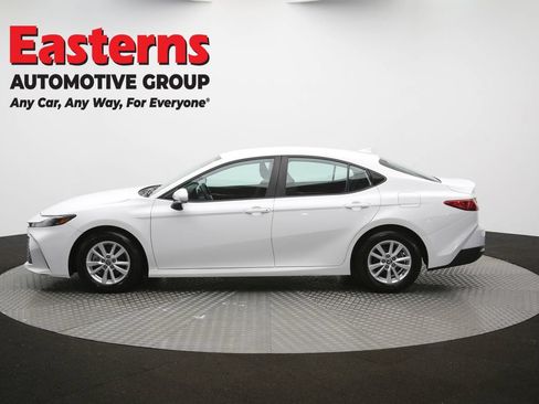 Used 2025 Toyota Camry LE FWD image 63