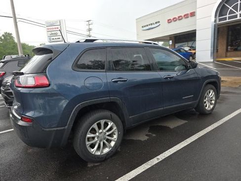 Used 2020 Jeep Cherokee Latitude FWD image 9