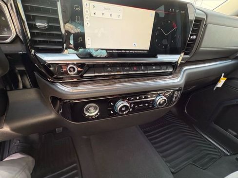 Used 2024 GMC Sierra 1500 Elevation image 14